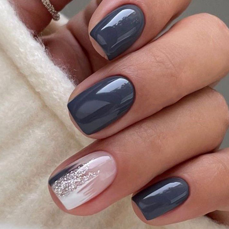 Bright Blue Short Square-Shaped Nail Art Klein Blue Solid Color Nail Tips Sapphire Powder 24-Piece Box Press-On Nails