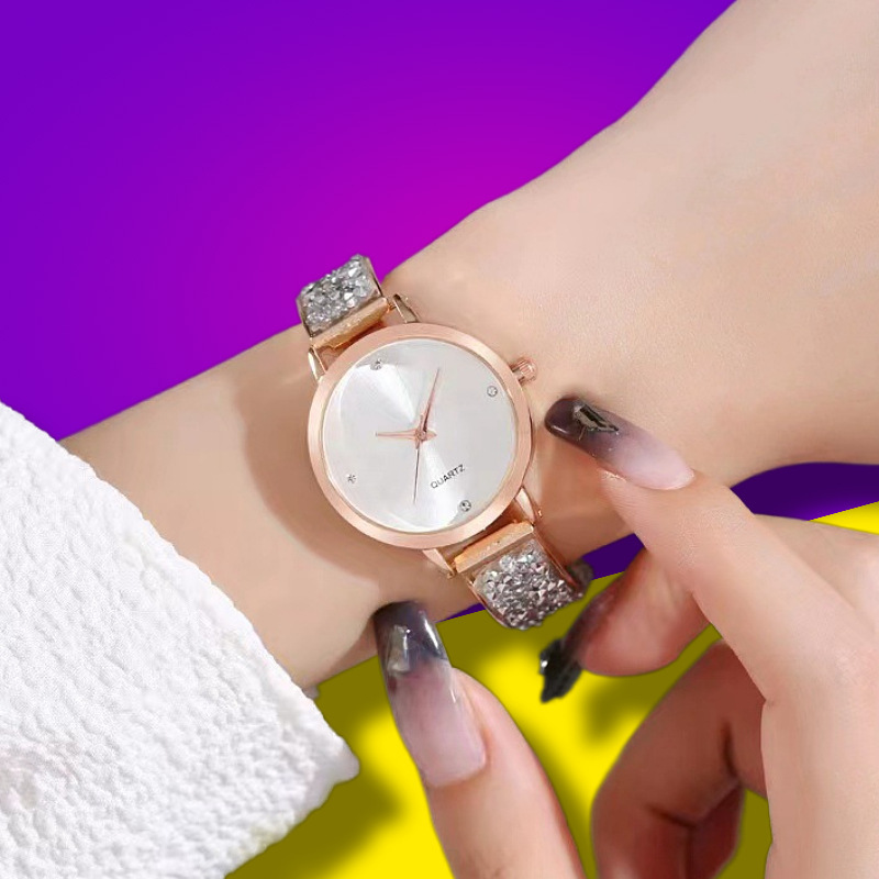 Nouvelle montre à quartz pour femme, montre de luxe avec bracelet en acier et strass, montre pour femme, cadeau d'anniversaire, cadran étudiant, montre pour femme_voghion.com
