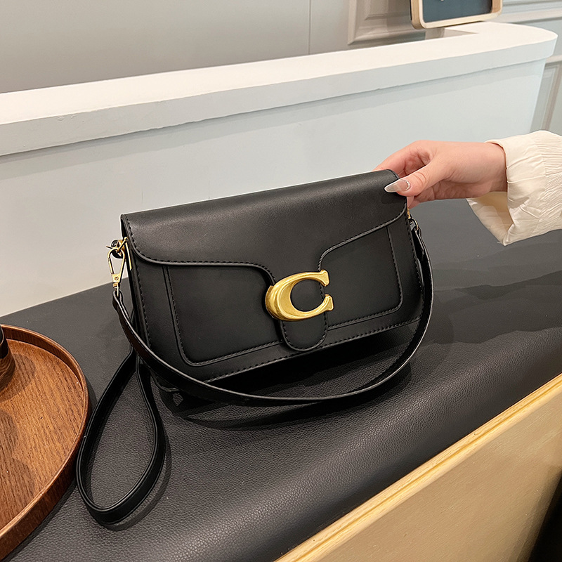 2024 nuevo bolso de nicho para mujer, textura de alta calidad, color sólido, diseño de hardware simple y versátil, bolso diagonal de un solo hombro image 3