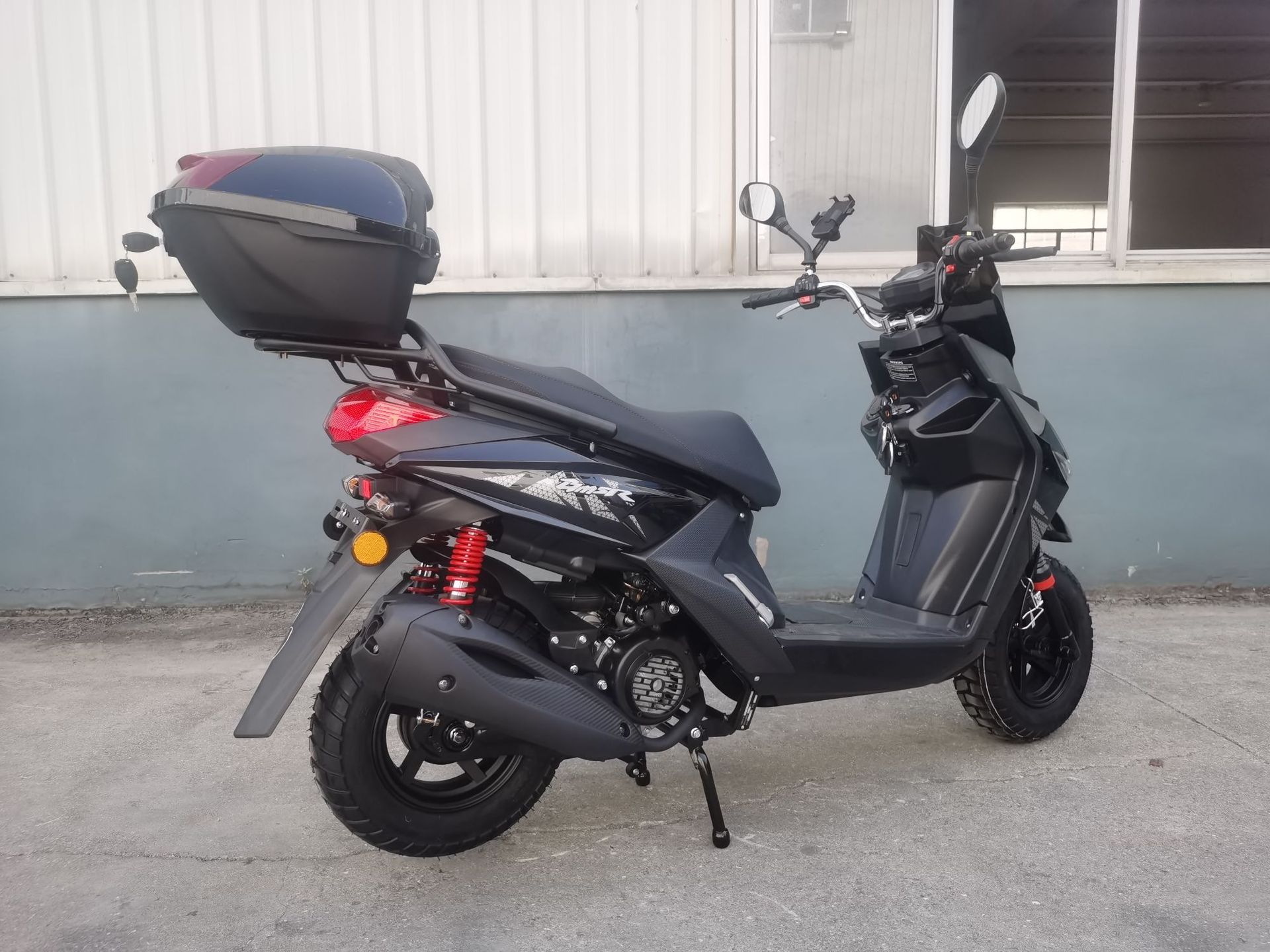 Domestic Road Boss 150C Large Scooter Motorcycle, Fuel-Powered, Can Be Registered, National Iv Efi Jinlang Motorcycle, 150Cc Displacement