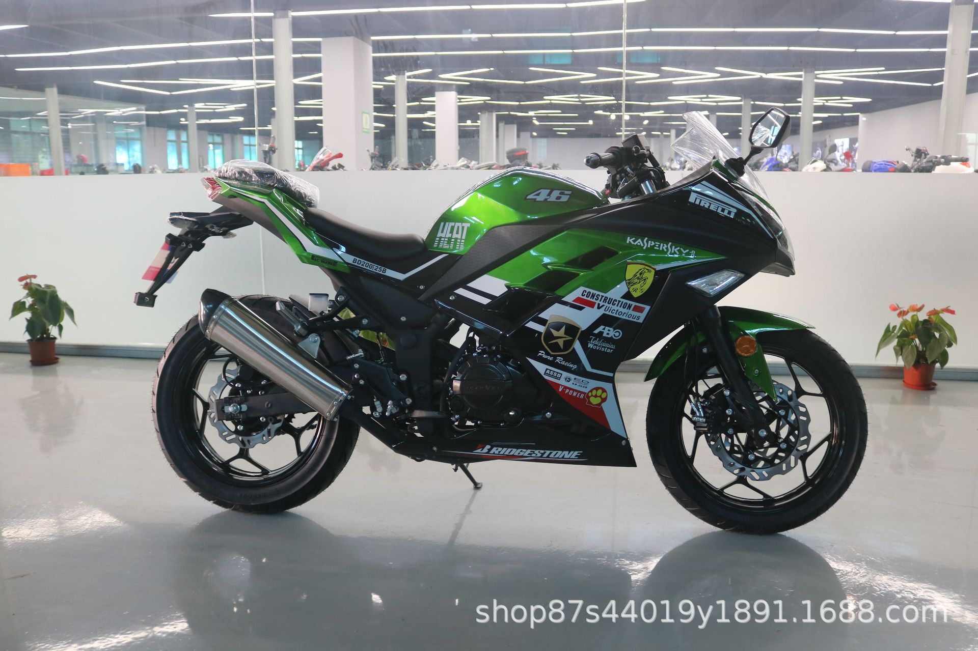 License-able motorcycle Kawasaki Ninja, twin-cylinder racing replica, Horizon sportbike, adult gasoline-powered sportbike, complete vehicle