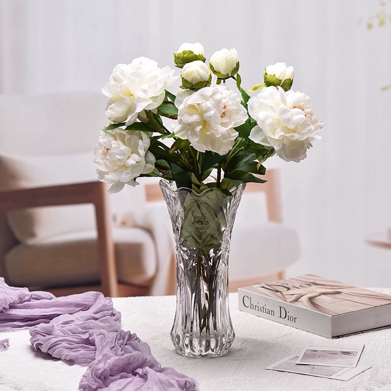 Alta sensación de vidrio transparente vasos europeos simple máquina de prensado vasos al por mayor decoración de la sala de estar en stock vasos de vidrio