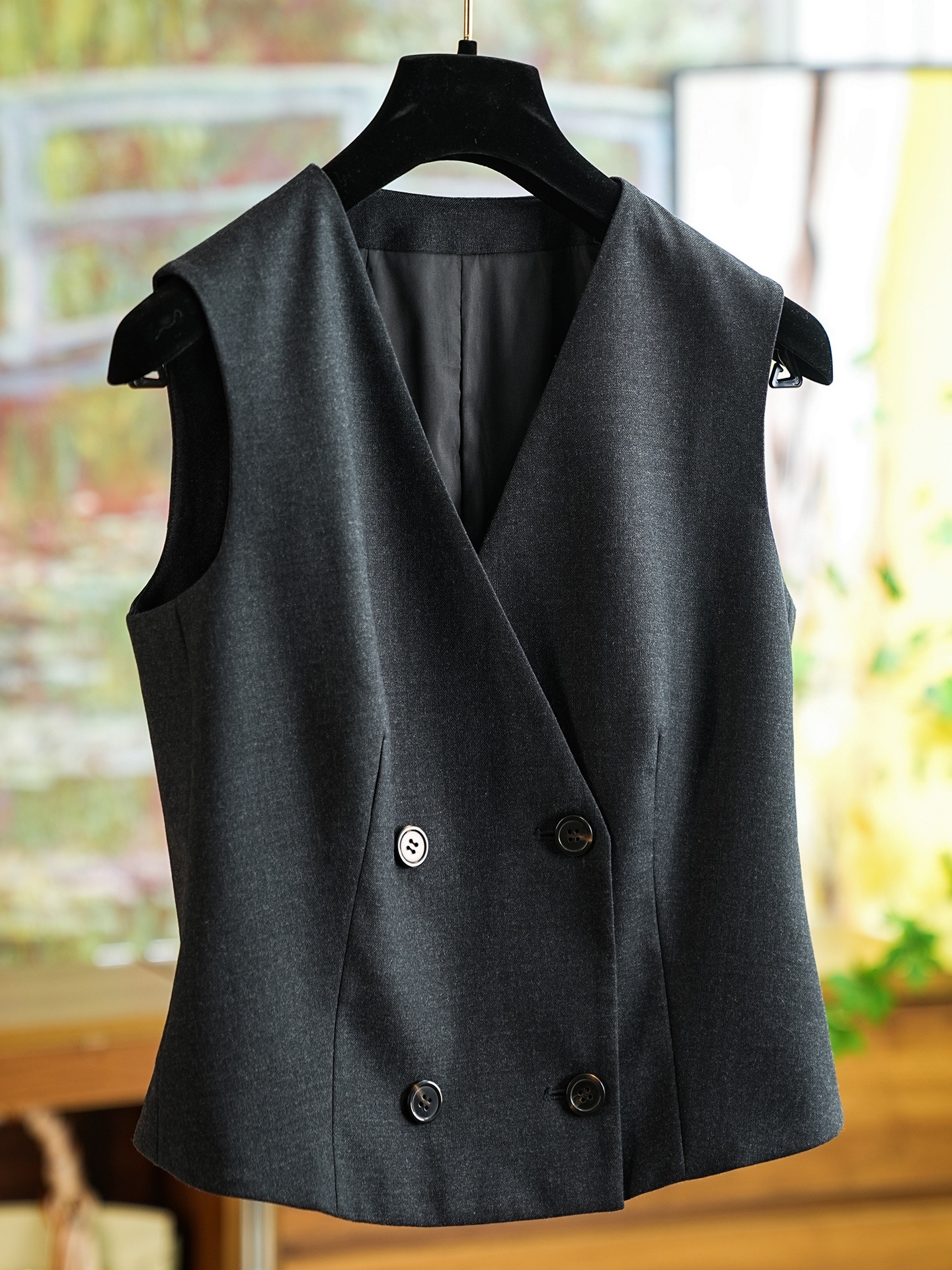 Vest dark gray