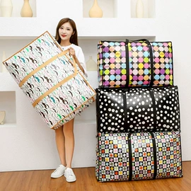 收纳盒;衣钩/挂钩;衣架