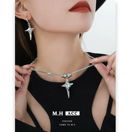 耳环;项链;戒指