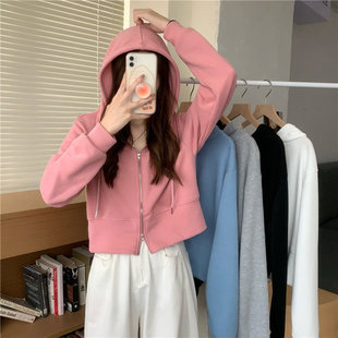 �l��Ů�b���ﱡ��2025�¿��n������̿������L���nϵ����Ůins��