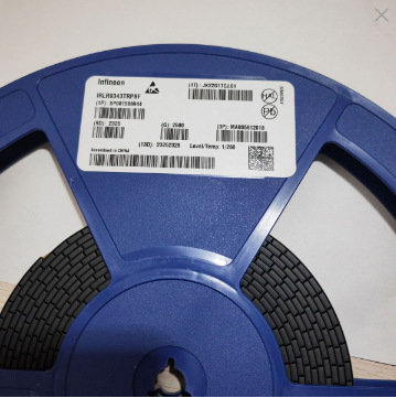 IRLR9343TRPBF是个55V/20A （TO-252)P沟道场效应管。