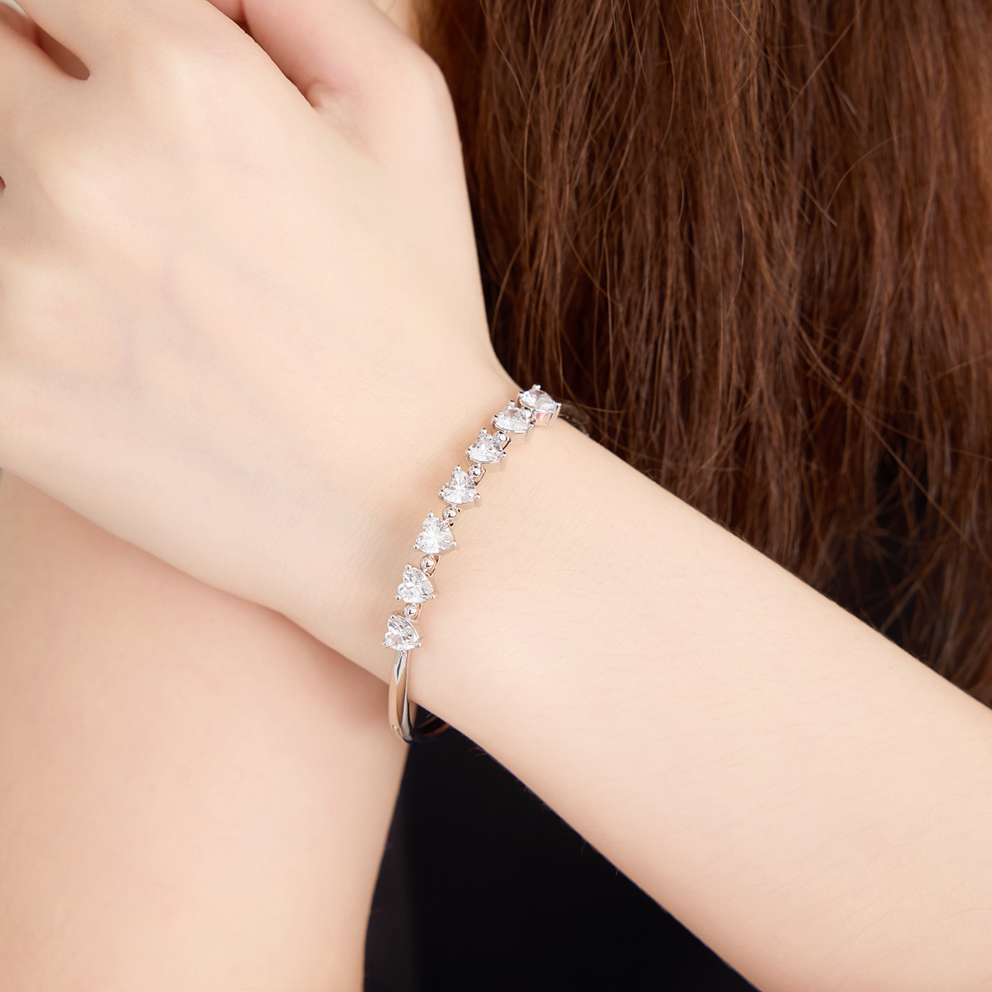 Xuping lujo ligero temperamento amor pulsera Europa y América transfronteriza aleación de cobre chapado blanco de moda alta sensación joyas al por mayor mujeres