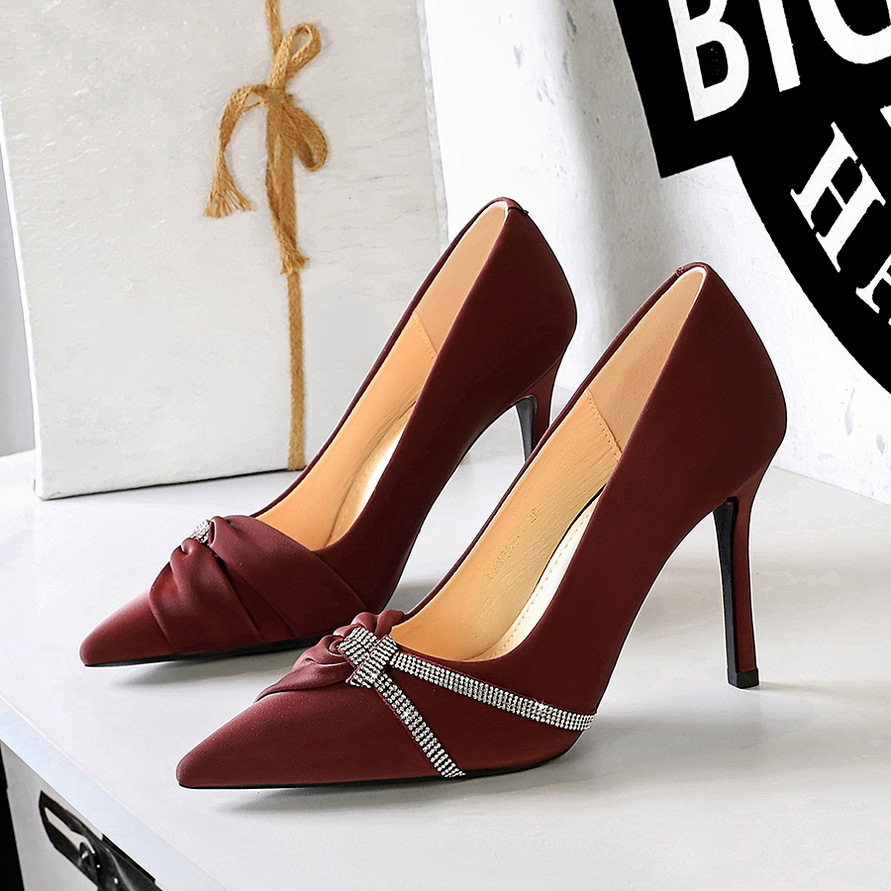 3391-1 European And American Fashion Party Stiletto Ultra High Heels Shallow Mouth Pointed Toe Rhinestone Bow Single_vogvips.com