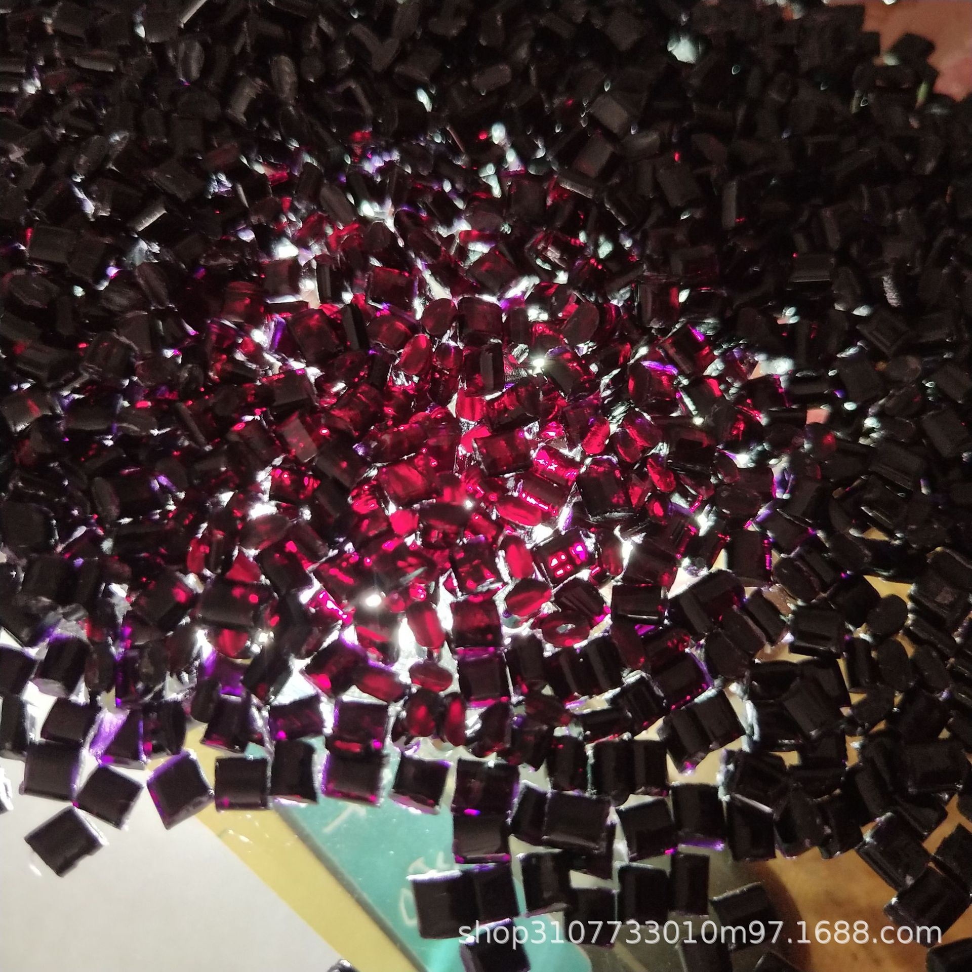 红外线穿透母粒PMMA红外透射可见光吸收塑料 可用于安防监控系统