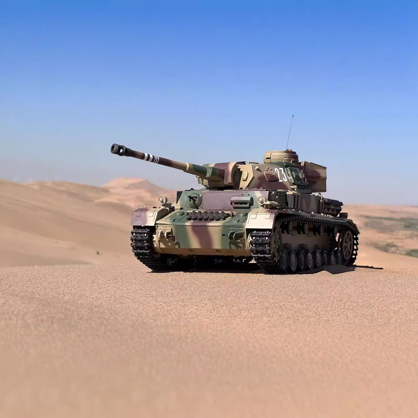 Douyin Mismo modelo militar Henglong soldado pasajero RC tanque de control remoto alemán IV F2 modelo militar humeante juguete para niño