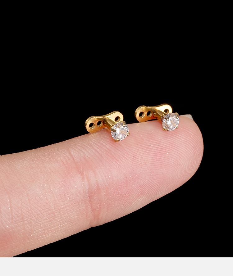 Star Wars Three-Eyed Alien Crown Cartilage Stud - 316L Surgical Steel Body Piercing Jewelry, Gold PVD, 16G (1.6mm) x 4mm detail image 9
