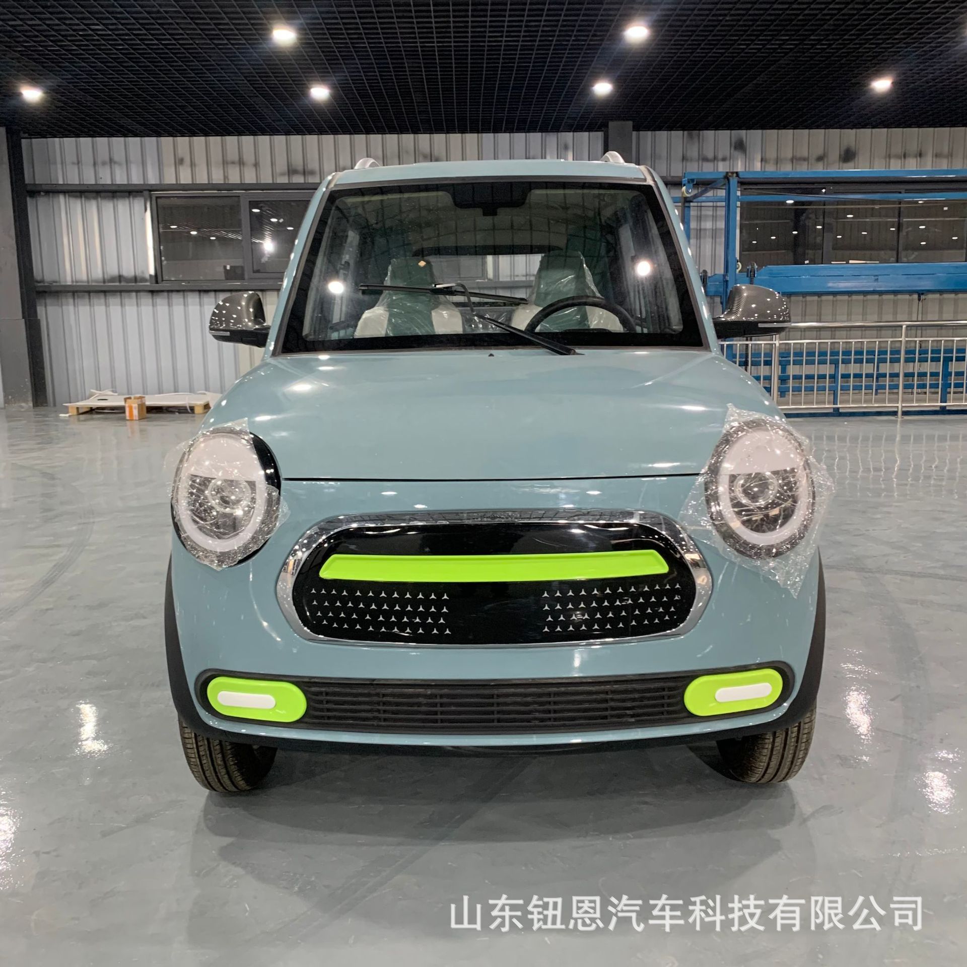 Sedan-Style Dual-Fuel Electric Four-Wheeler, Mobility Electric Vehicle, Electric Motorcycle, Cross-Border Exclusive Supply of 60V Lithium Battery Four-Wheeler