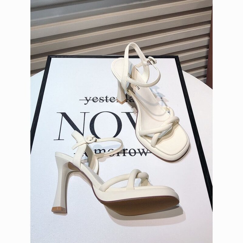 New Waterproof Platform Square-Toe High-Heeled Shoes with a Single Strap, Fairy-Style, Comfortable and Soft, with Criss-Cross Straps, Thin Heels, and Open-Toe Sandals New Waterproof Platform Square-Toe High-Heeled Shoes with a Single Strap, Fairy-Style, Comfortable and Soft, with Criss-Cross Straps, Thin Heels, and Open-Toe Sandals