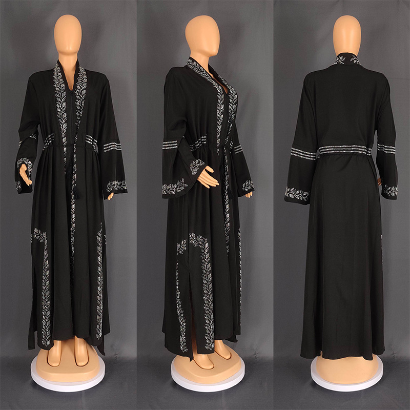Powerful Muslim Dresses for Ladies – Feminine Grace with an Urban Edge 63 O1CN01wrFXdV1DXYY4EolD5 !!2219156260226 0 cib