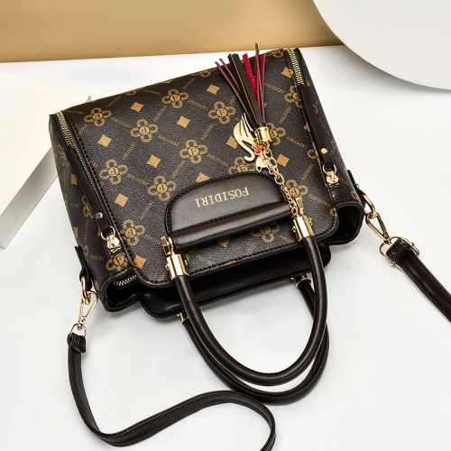 2024 large-capacity handbag, trendy and fashionable women’s bag, middle-aged mother’s bag, high-end, versatile, shoulder and crossbody bag