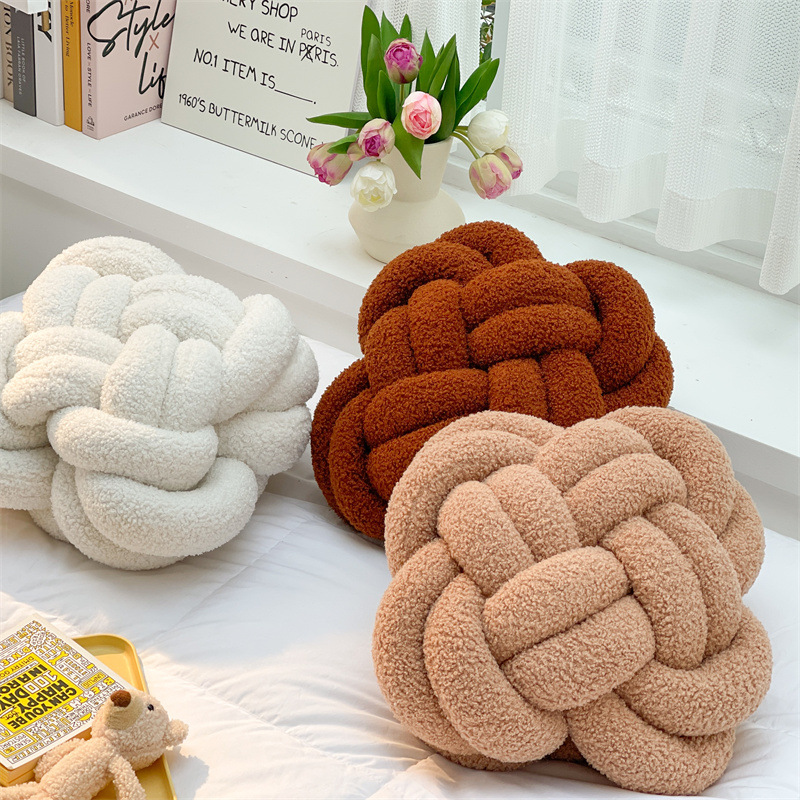 Új, színes, kézzel készített, kerek gömb alakú gyermekpárna, fotózáshoz, kanapéra való, dekoratív alakú párnahuzat_voghion.com