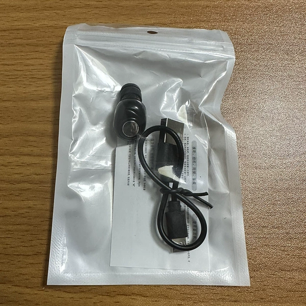 Black accessories, x8