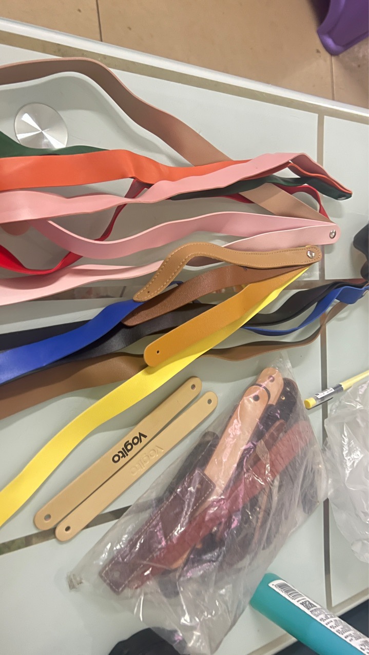 厂家节日中秋月饼礼品盒PU皮革提手PU手提带皮手挽礼品袋皮质拉手