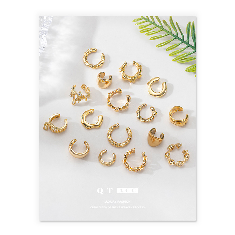 Lujo ligero, sentido de alta gama, personalidad clásica, pendientes irregulares, diseño de apertura, clip de hueso de oreja, moda, venta caliente de verano versátil