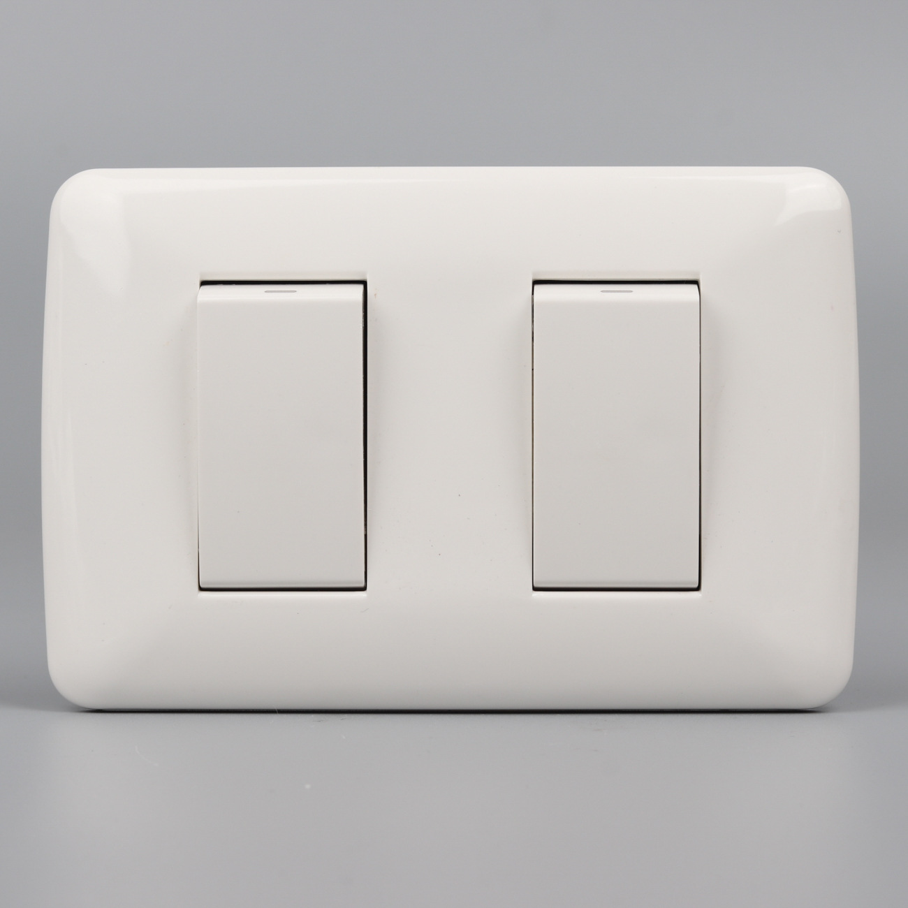 2024 Nuevo estándar estadounidense y europeo México Colombia Perú Venezuela lámpara eléctrica enchufe de pared