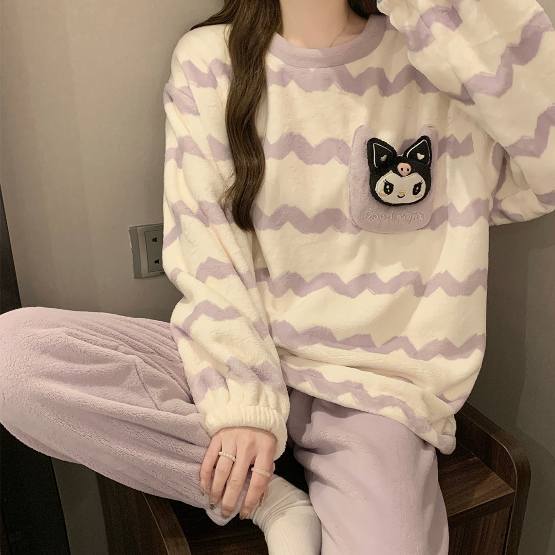 Pijamas transfronterizos de mujeres otoño y invierno nuevo engrosado de franela manga larga encantador conjunto de ropa cálida de dibujos animados japoneses