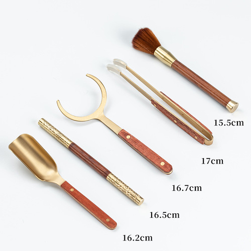 Pure copper five-piece tea ceremony six gentlemen accessories, pure copper solid wood tea clip, tea spoon, tea knife, teapot brush, cup coaster, copper and wood