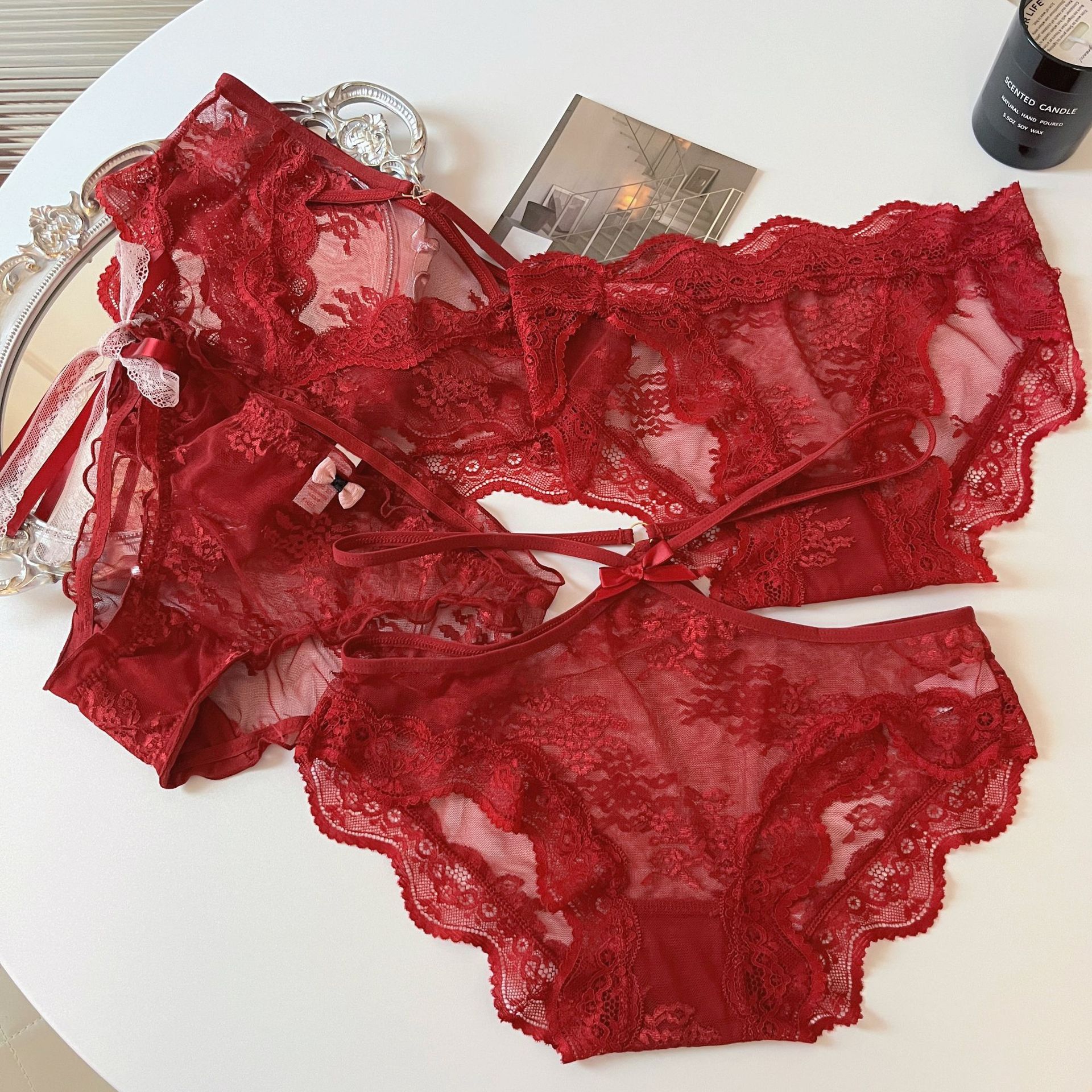 Red Lucky Hot Girl ~ Pantalones rojas de encaje de la vida femenina correa de agujero puro triángulos de mujer image 5