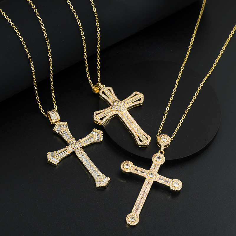Fashion Copper Gold-Plated Micro Inlaid Zircon Pendant Cross Necklace