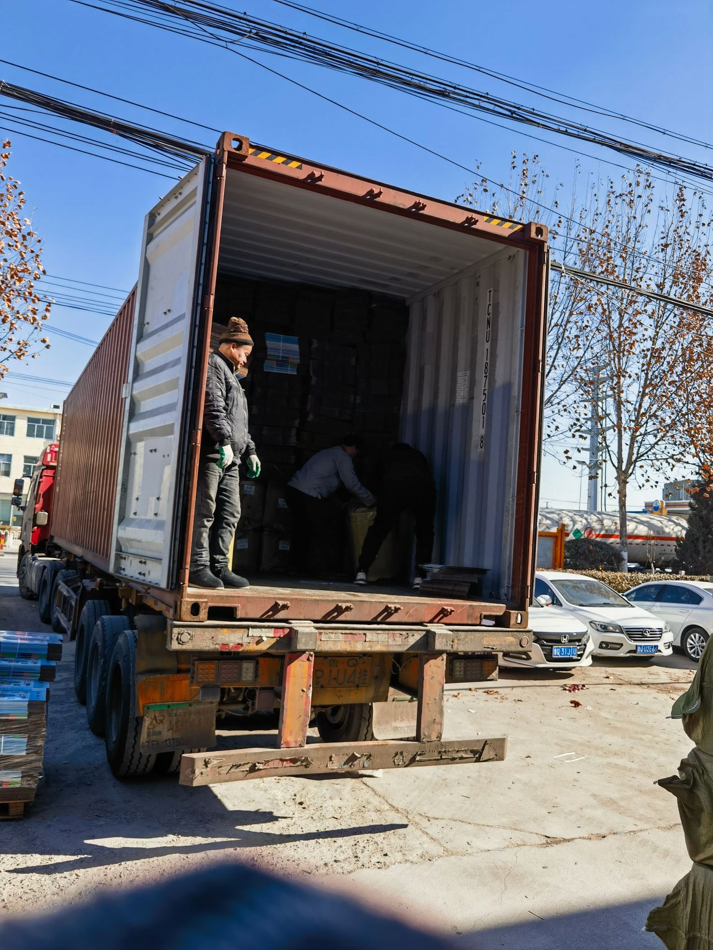 275a6861a56fe06231dc2d6929dd86