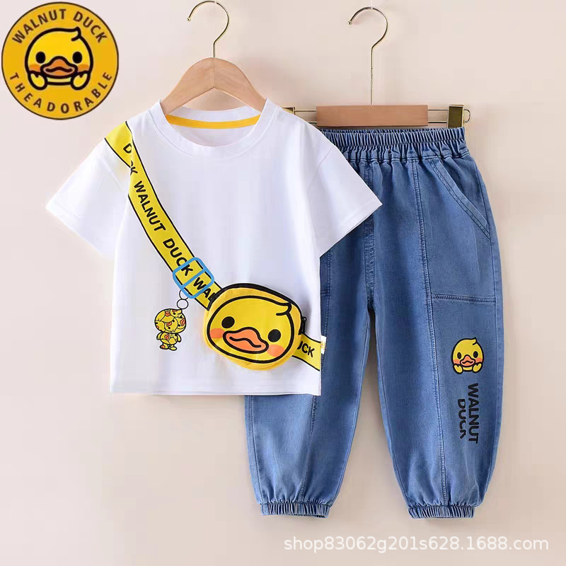 广州童年童心服装厂