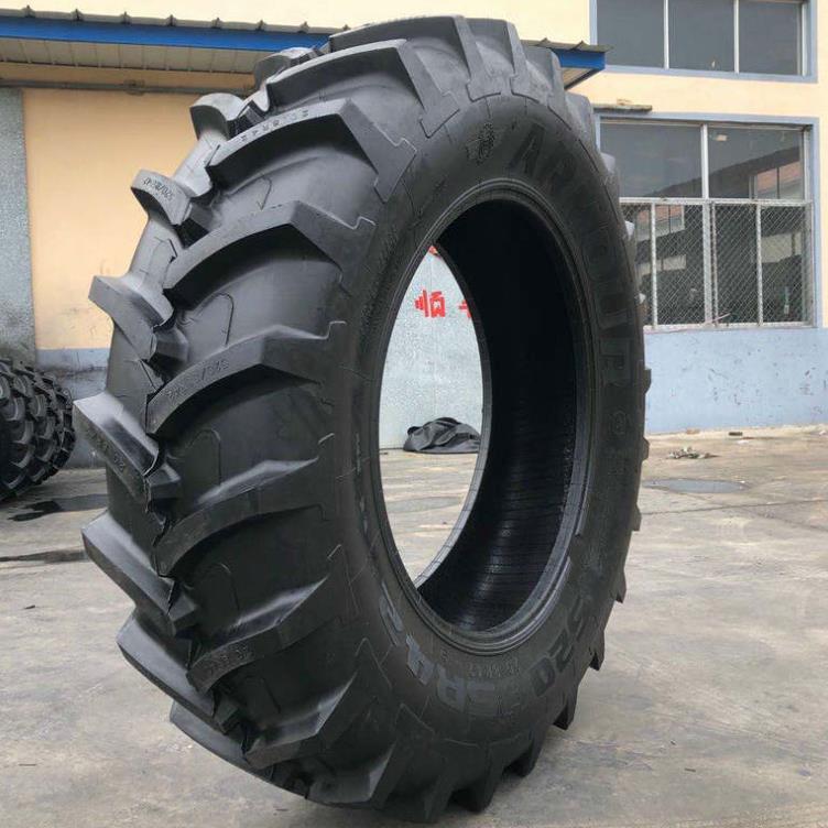 前进人字形农业轮胎 11.2-24轮胎 R-1Z花纹 拖拉机轮胎