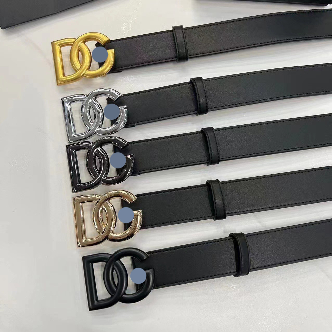 Men's Leather Belt with Smooth Buckle, Genuine Leather Belt for Men, Business Fashion Versatile Trendy Belt for Students and Young Adults