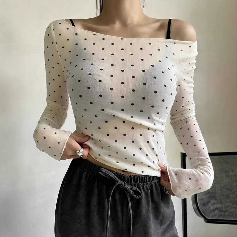 Women's New Spring and Summer Off-Shoulder Slim-Fit T-Shirt in Tencel and Linen Women's New Spring and Summer Off-Shoulder Slim-Fit T-Shirt in Tencel and Linen