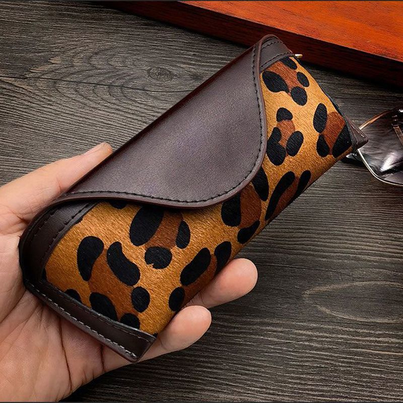 New Men's and Women's Anti-Pressure Glasses Bag Leopard Print Texture Portable Glasses Storage Bag Myopia Glasses Case Sunglasses Case