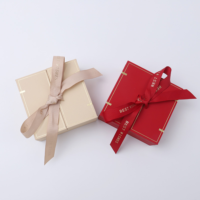 Caja de regalo del día de la madre Sense premium Caja de regalo del día de San Valentín Recuerdo de cumpleaños Anillo Collar Tres joyeros de oro