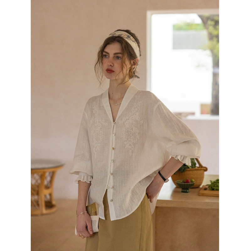 "Morning on the Seine" 100% Linen Jacquard Texture V-Neck Shirt with Rope Embroidery and Gathered Three-Quarter Sleeve Design