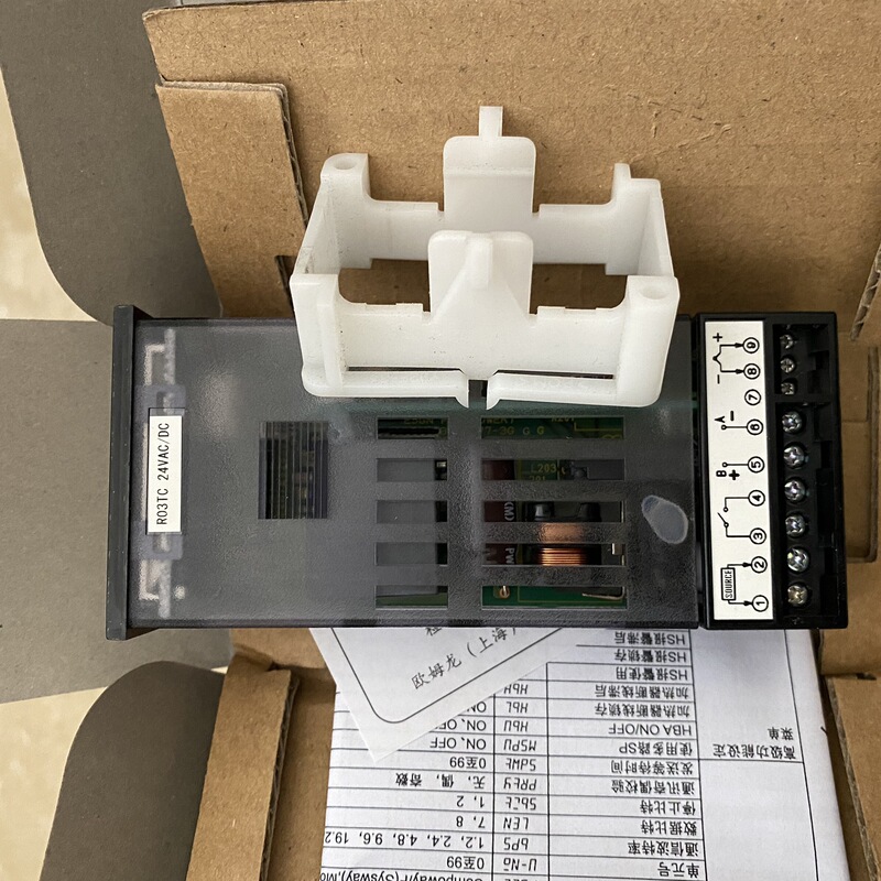 Genuine E5GN-Q103TD-C-FLK Q1TD Q103T-FLK RT-304 R03TC-FLK QP RTC