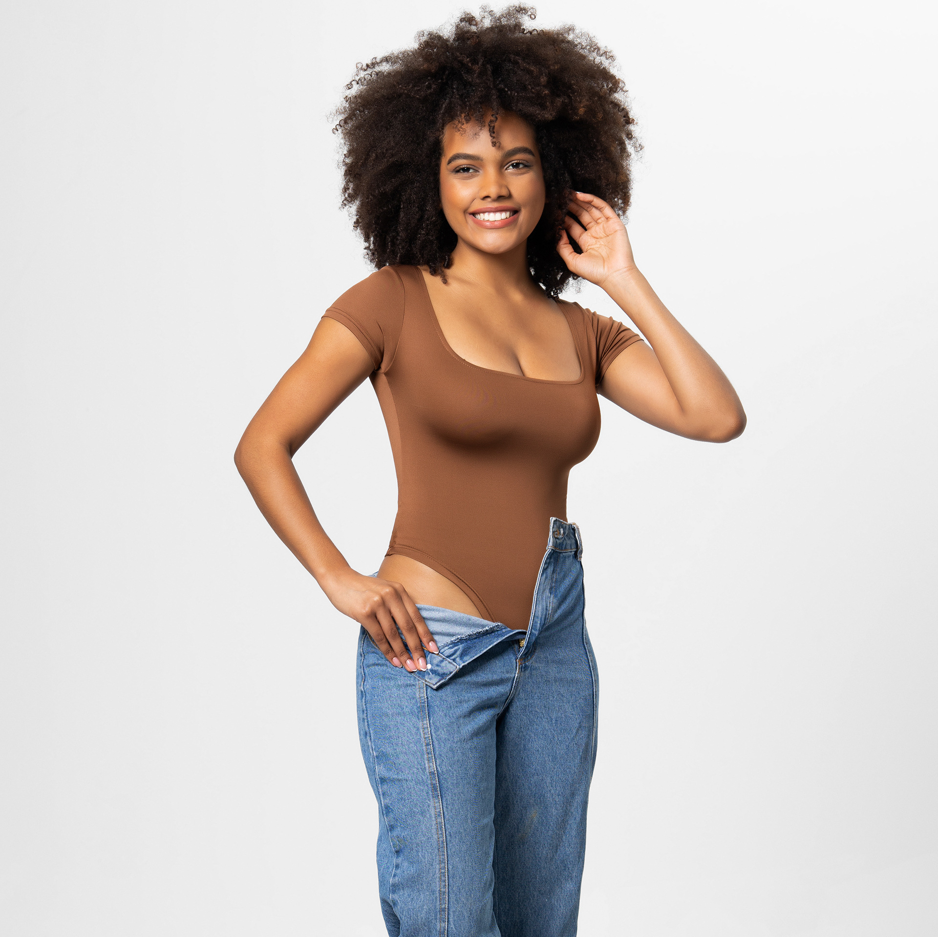 2024 verano Europa y Estados Unidos comercio exterior transfronterizo nueva ropa de mujer sexy delgado de manga corta mono fábrica de mujeres al por mayor