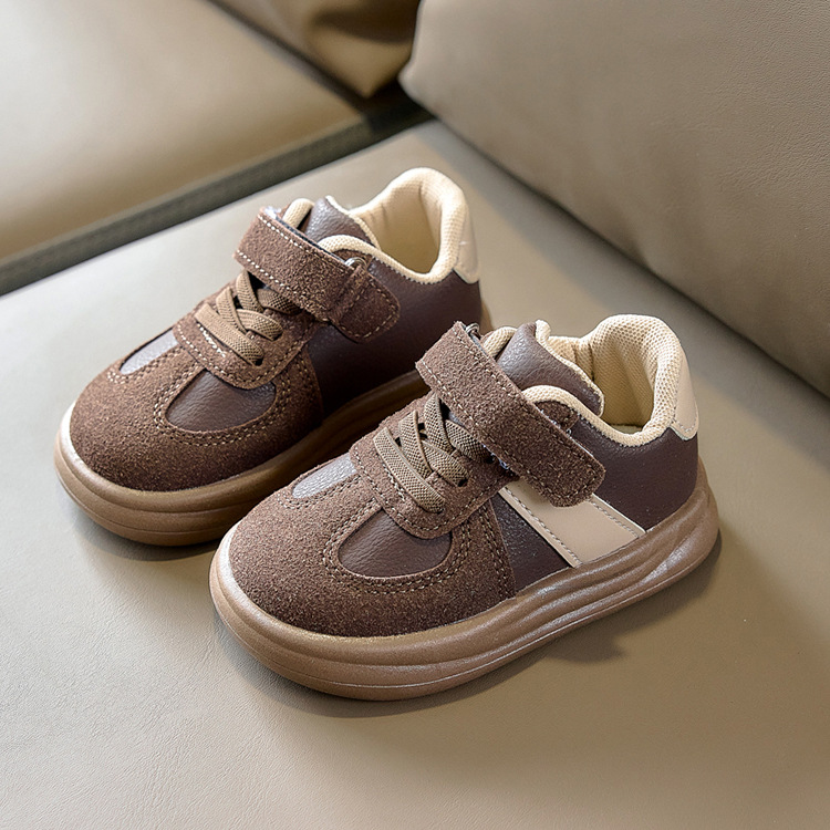 Zapatos de skate de primavera y otoño de velcro con suela suave para bebés infantiles, zapatos deportivos casuales para niños