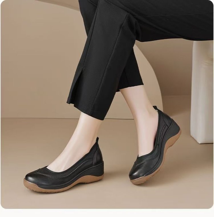 Explosión de suela suave cómoda madre sacudida zapatos de mujer 2025 primavera y verano nuevos zapatos casuales superficiales transpirables zapatos perezosos