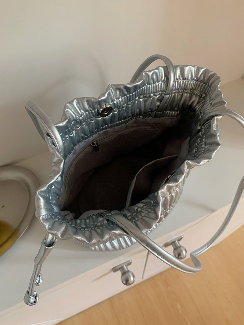 Korean INS niche design, gentle soft leather pleated drawstring bucket bag, one shoulder fashionable texture, silver_voghion.com