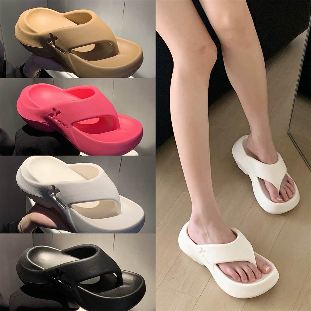 Solid color summer flip flops