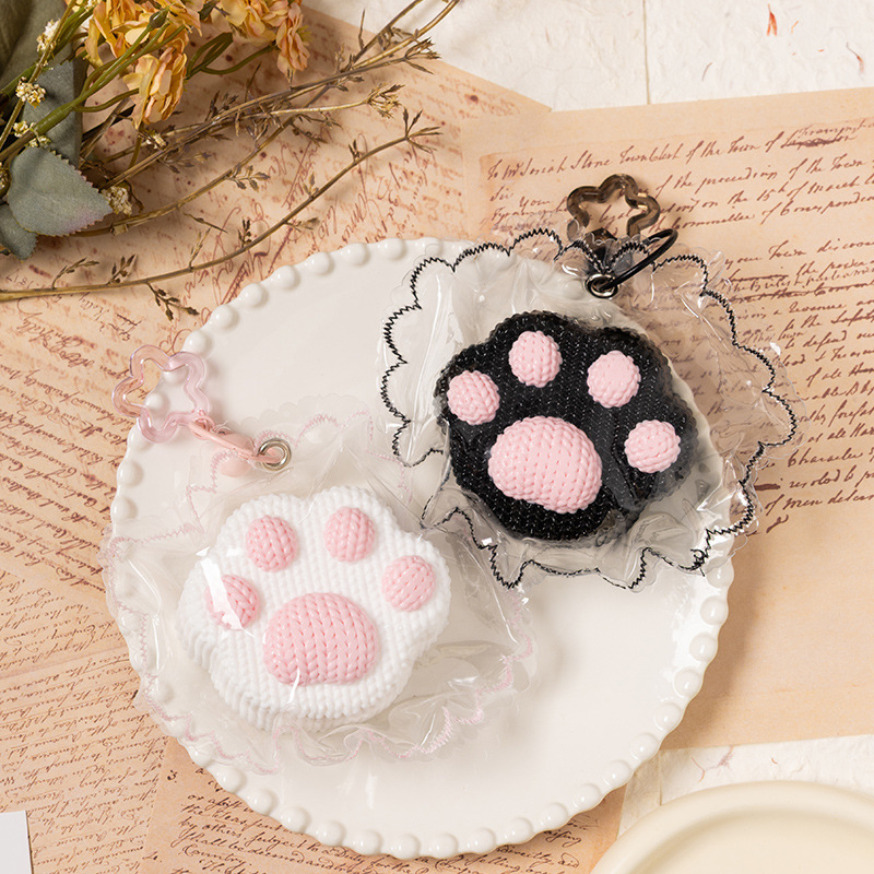New soft and cute cartoon knitted cat paw food-grade silicone slow-rebound stress-relief toy wholesale