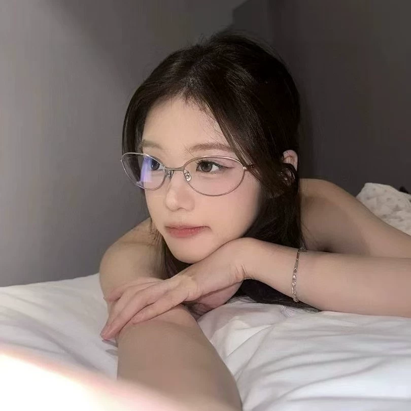 Фейковые identically?