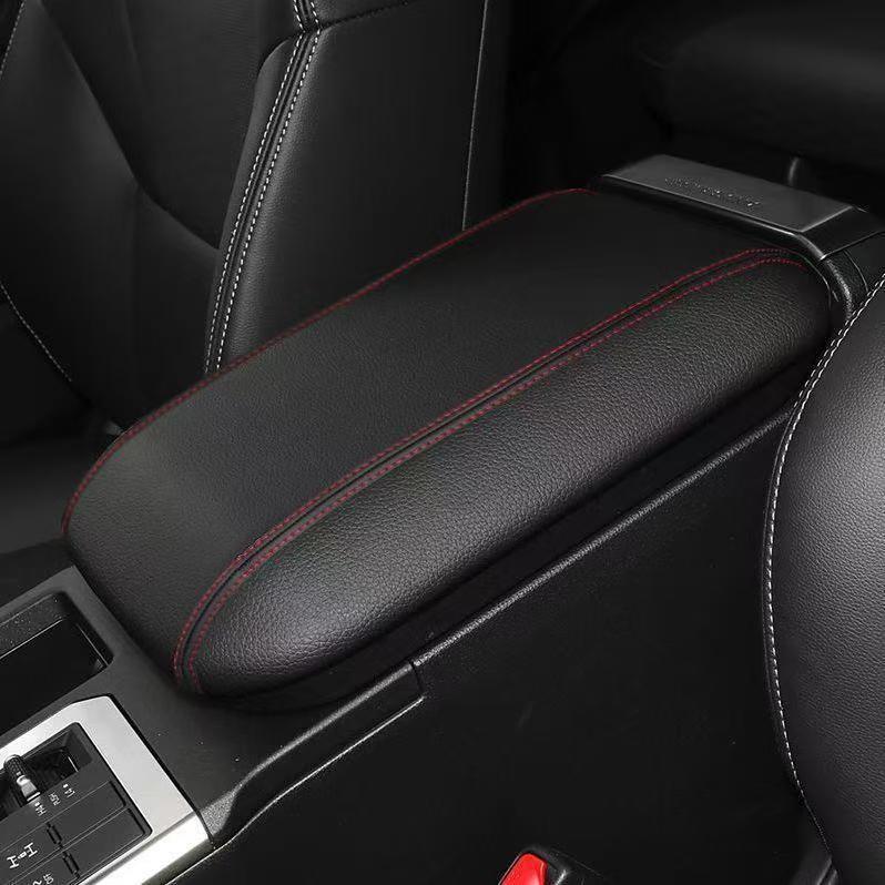 Suitable for 24 Models of Toyota Prado Central Armrest Box Cover, Armrest Box Protective Leather Cover, Armrest Box Cover Set, Special Use