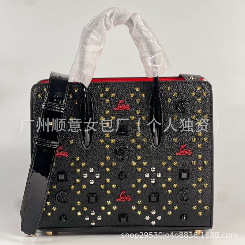 2025新款cl手提包欧美时尚外贸百搭红底铆钉购物袋手提包包27cm|undefined