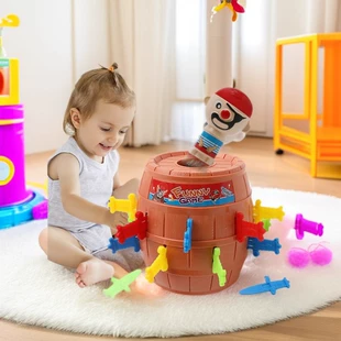 Игра «Пиратский бочонок» с мечами мини-версия