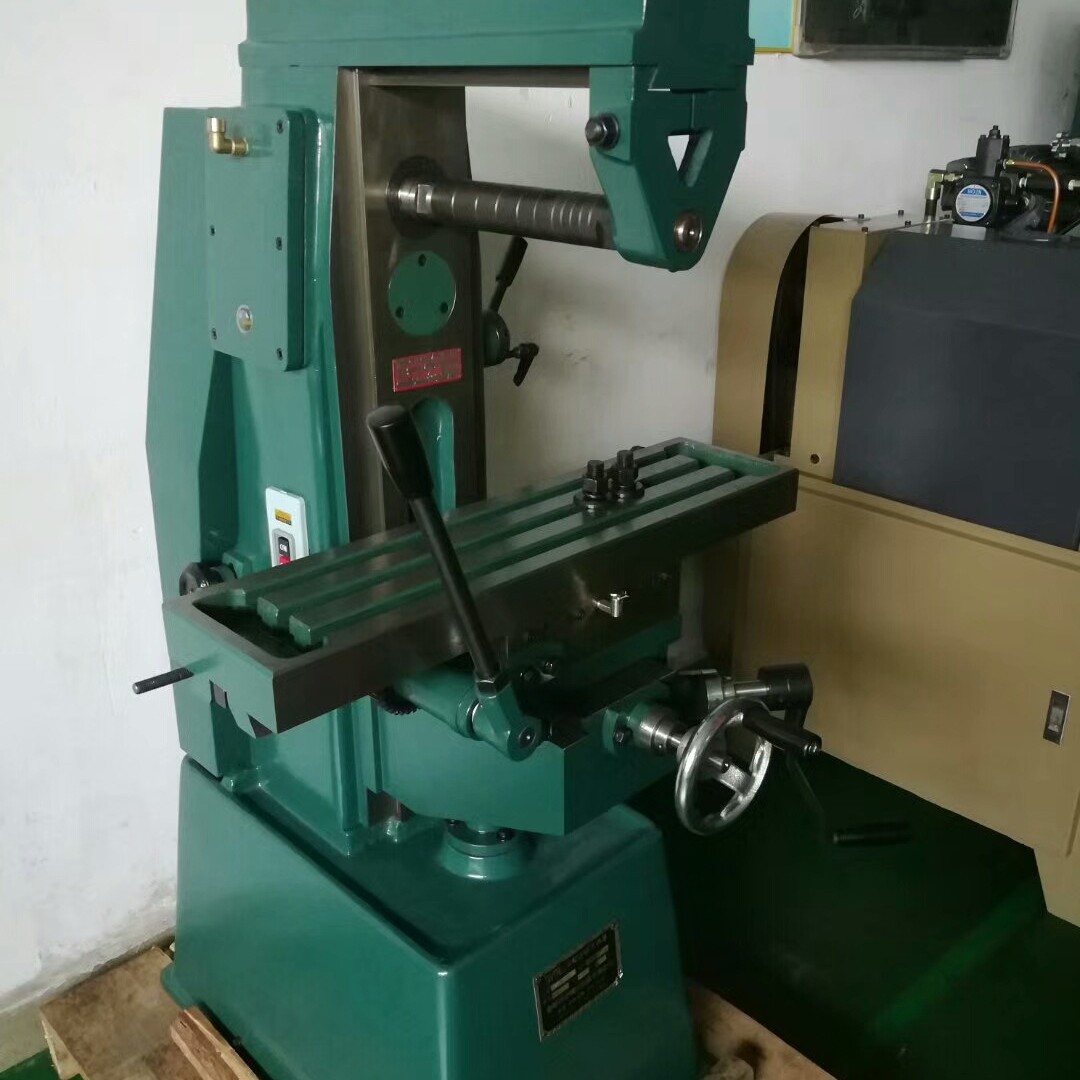 广东台荣_卧式铣床214_小型卧式铣床216