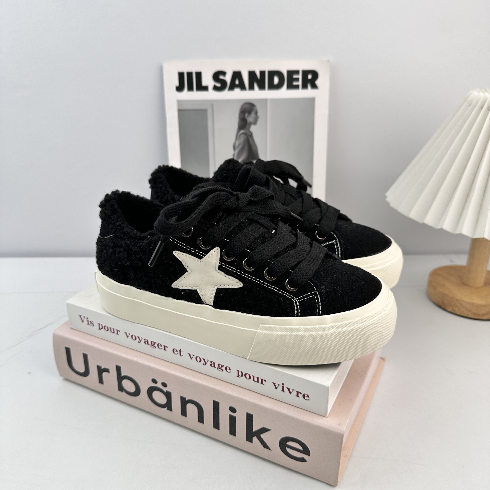 Yuanbo estudiantes lindos zapatos de lona calientes de ternero para mujeres 2025 invierno nuevo estilo coreano de zapatos de skate de ternero